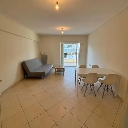 Accessible 2-bedroom 75m2 With Veranda And Parking *