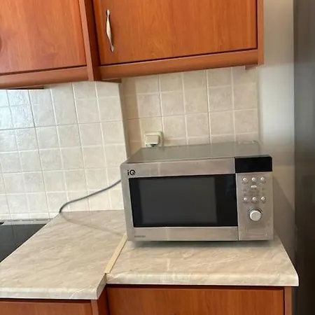 Apartment Accessible 2-bedroom 75m2 With Veranda And Parking *
